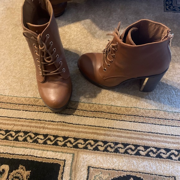🎈Flaah sale🎈Torrid boots - Picture 2 of 4
